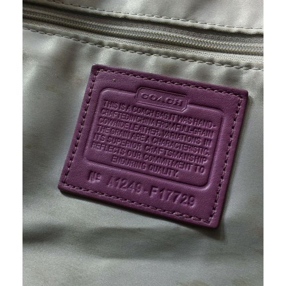 Coach Mauve East West Gallery Leather Tote Bag - Picture 11 of 12